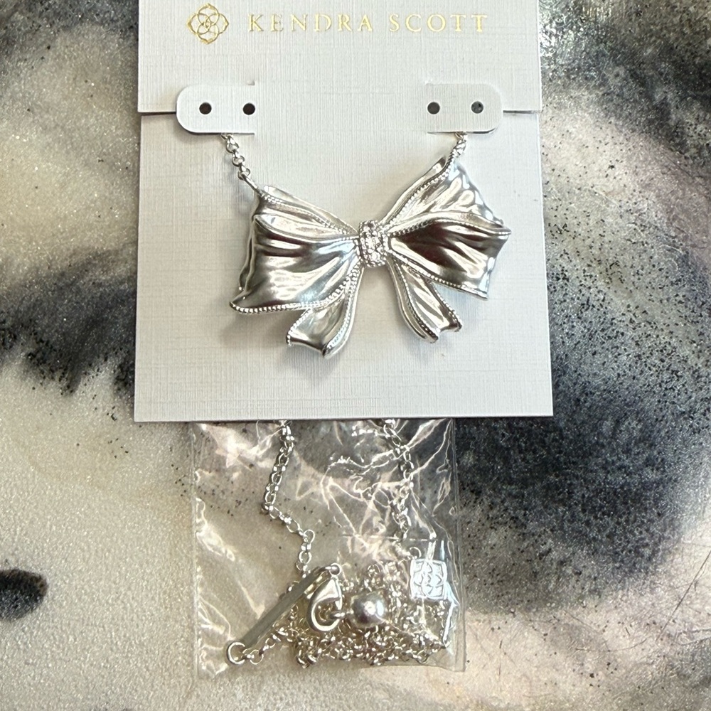 Kendra Scott Silver Bow Statement Necklace